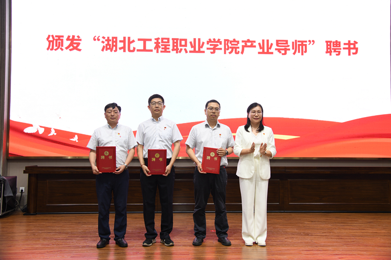 6839712888035.jpg A62610D578D7DC879BDDC8E67E62E77F.jpg