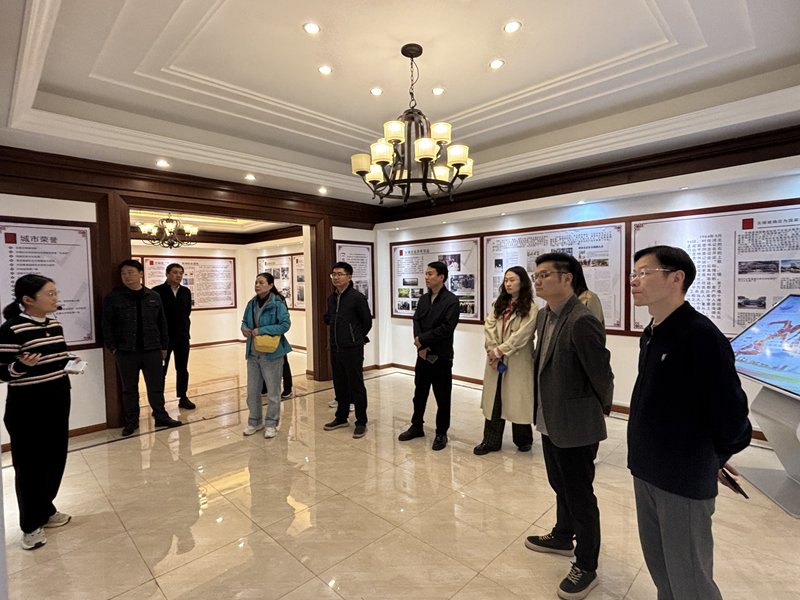 690c634be9b49.jpg 51289B19FFFE7DC50B76F0340827CE96.jpg