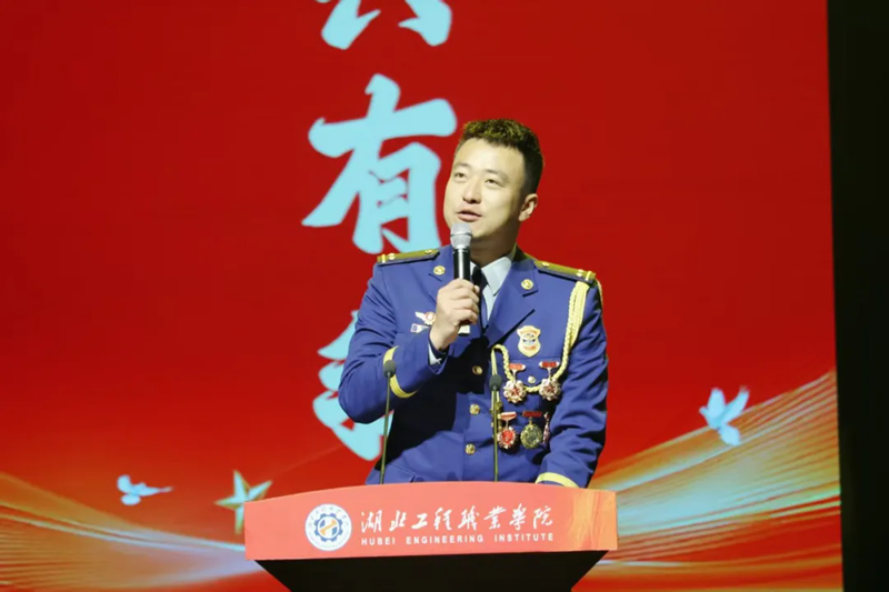 640 (1).webp (4).png